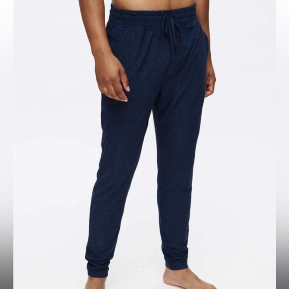 Outdoor voices size m cloudknit blue pant